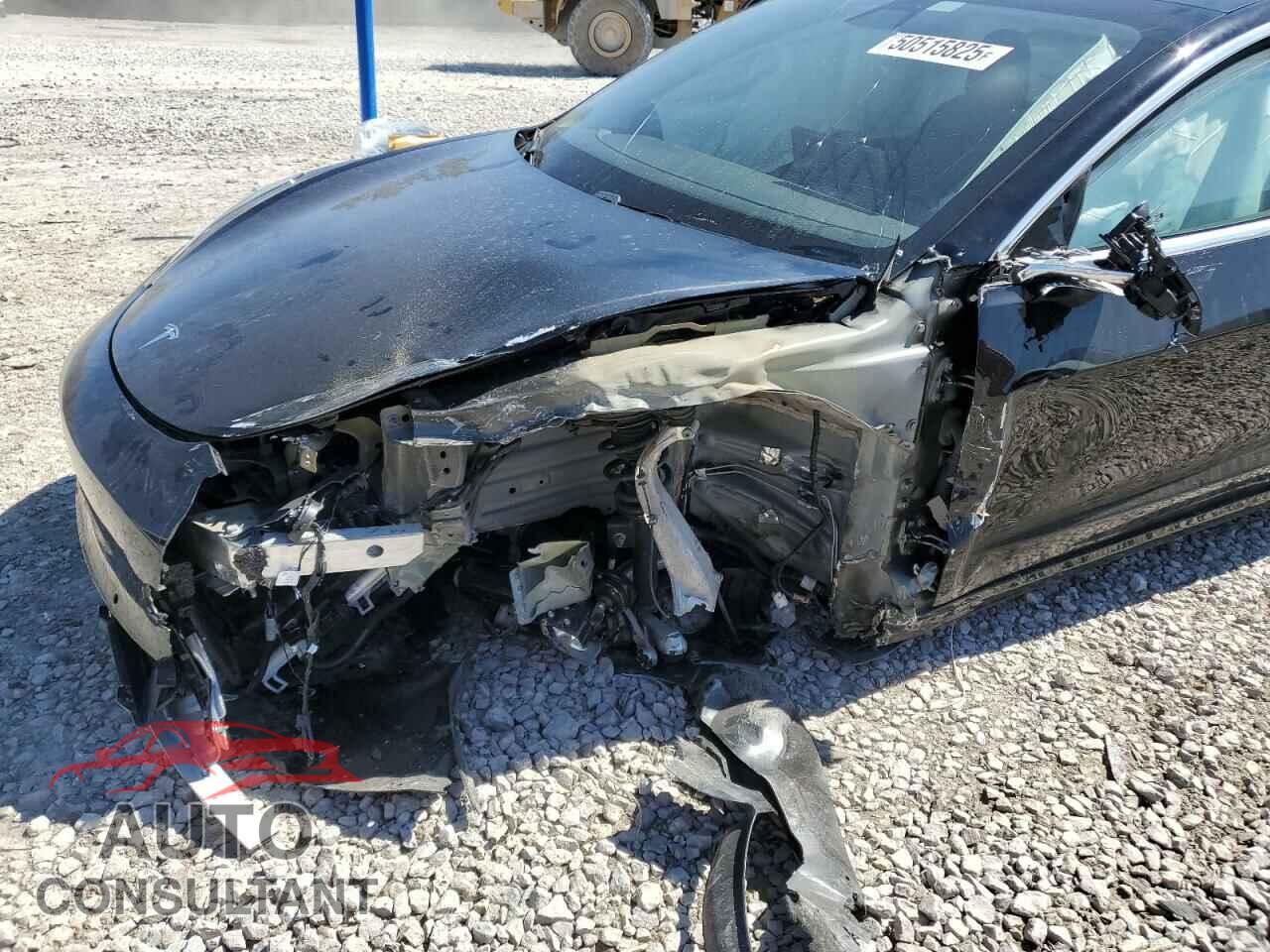 TESLA MODEL 3 2020 - 5YJ3E1EA4LF784677