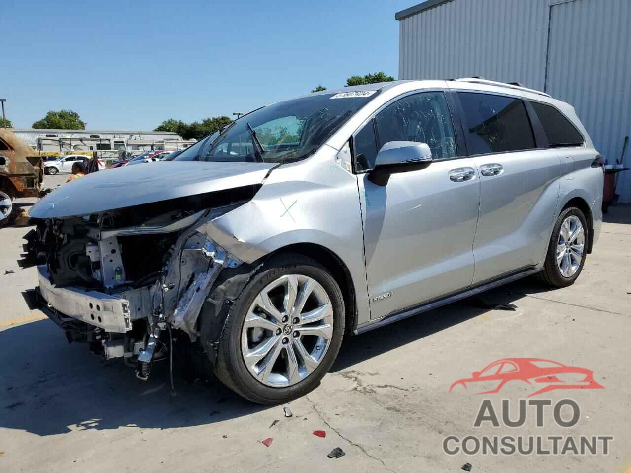 TOYOTA SIENNA 2021 - 5TDERKEC1MS026152