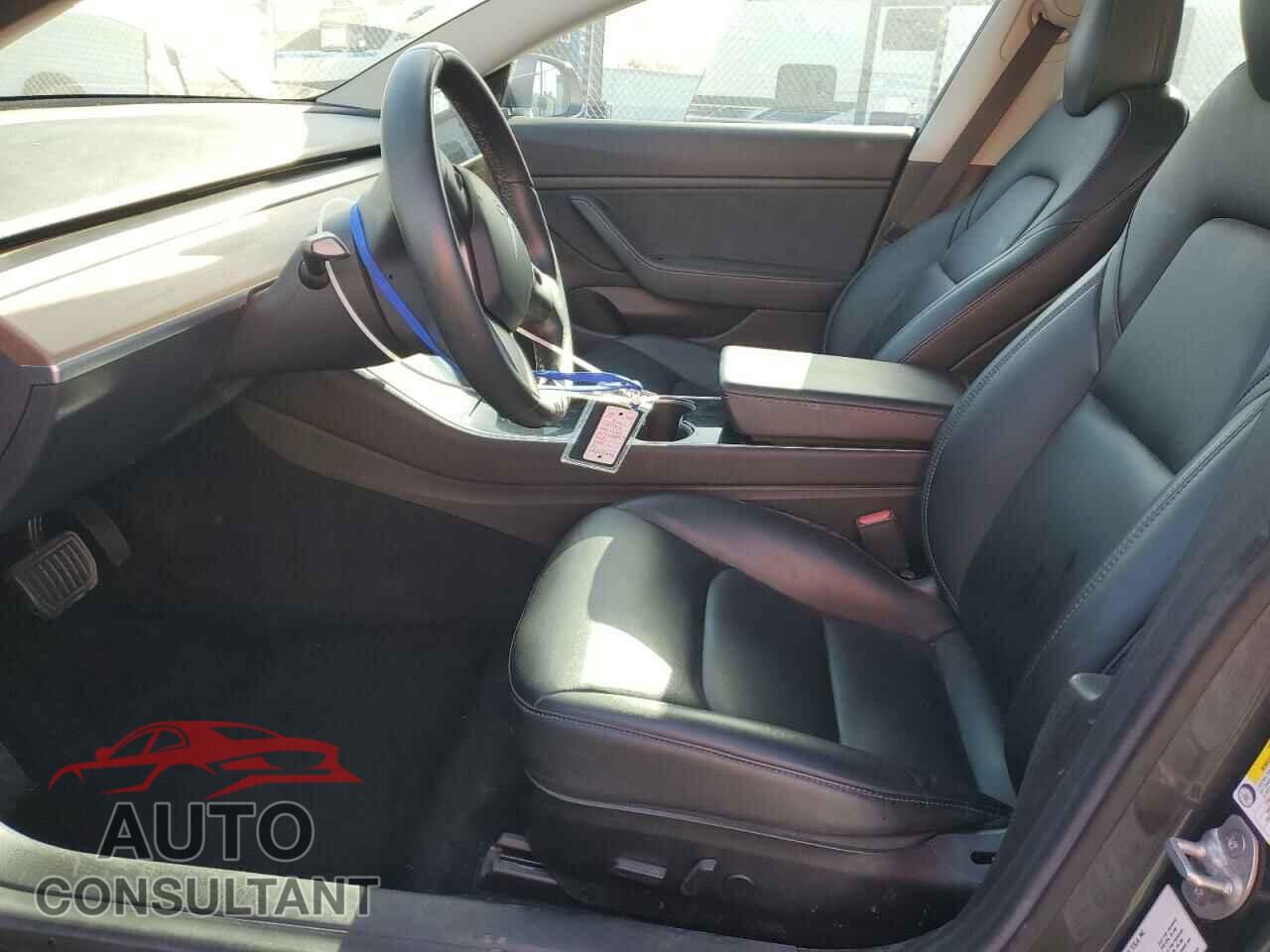 TESLA MODEL 3 2019 - 5YJ3E1EAXKF400464