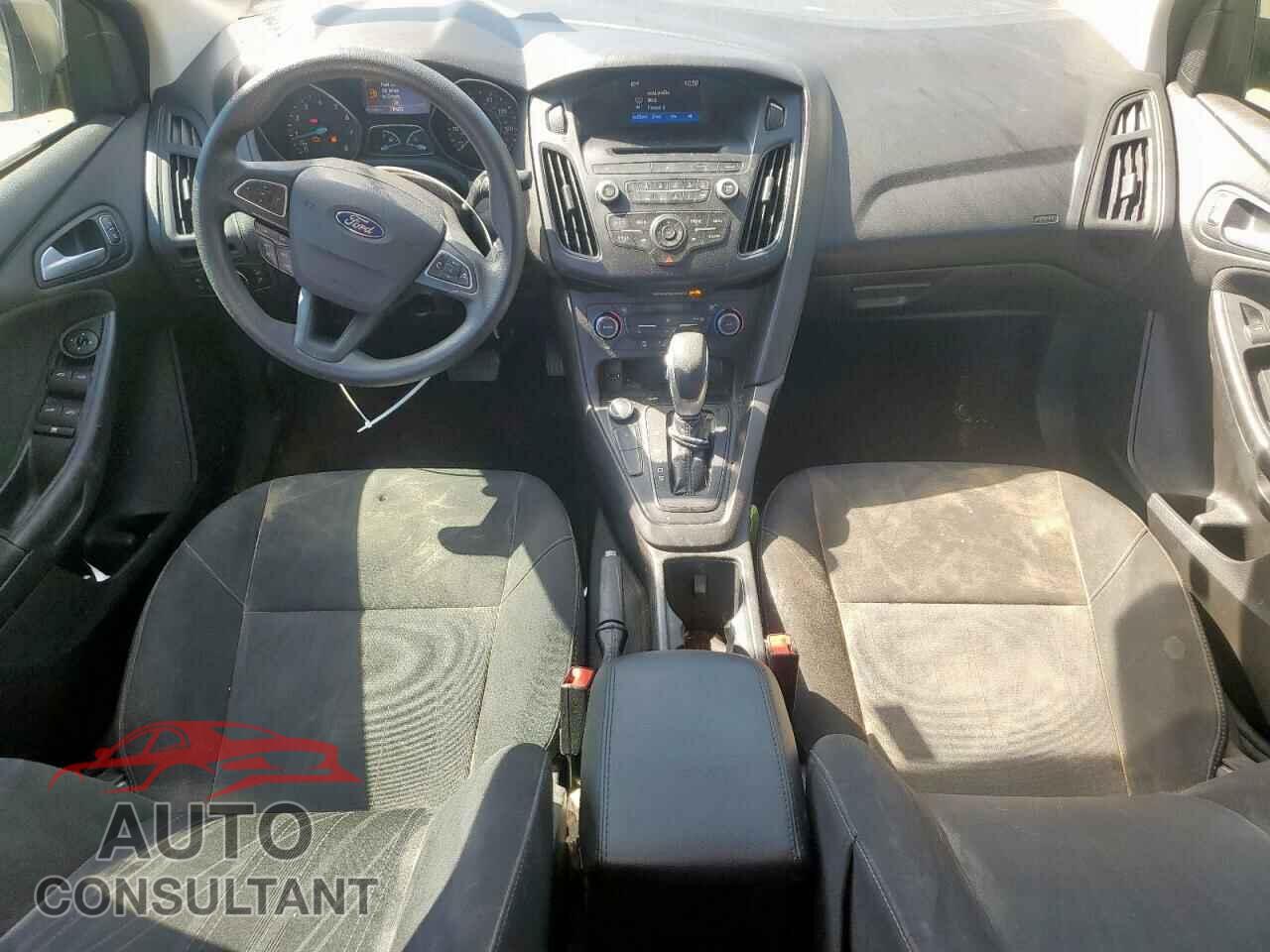 FORD FOCUS 2017 - 1FADP3FE5HL289975