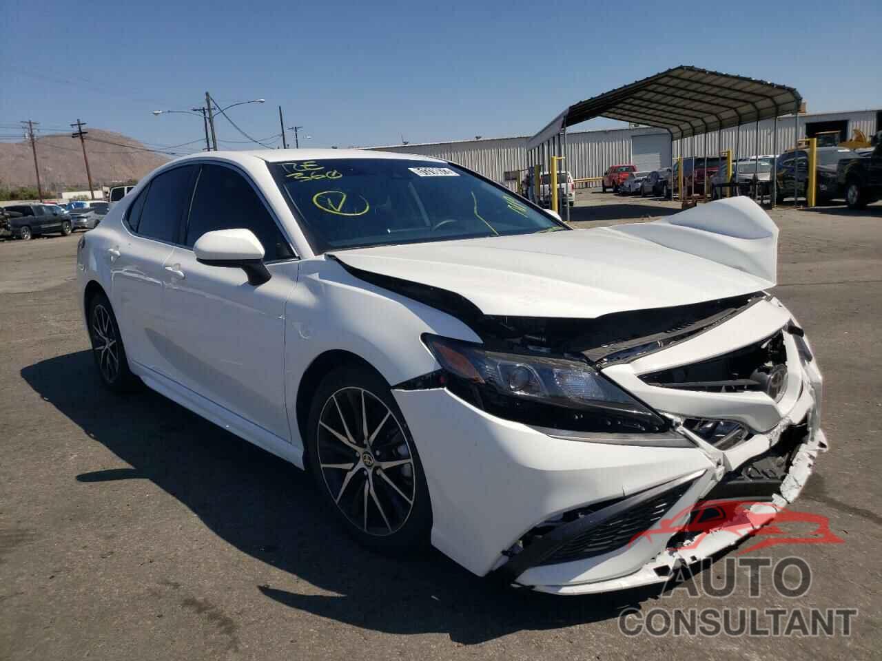 TOYOTA CAMRY 2021 - 4T1G11AK8MU485984