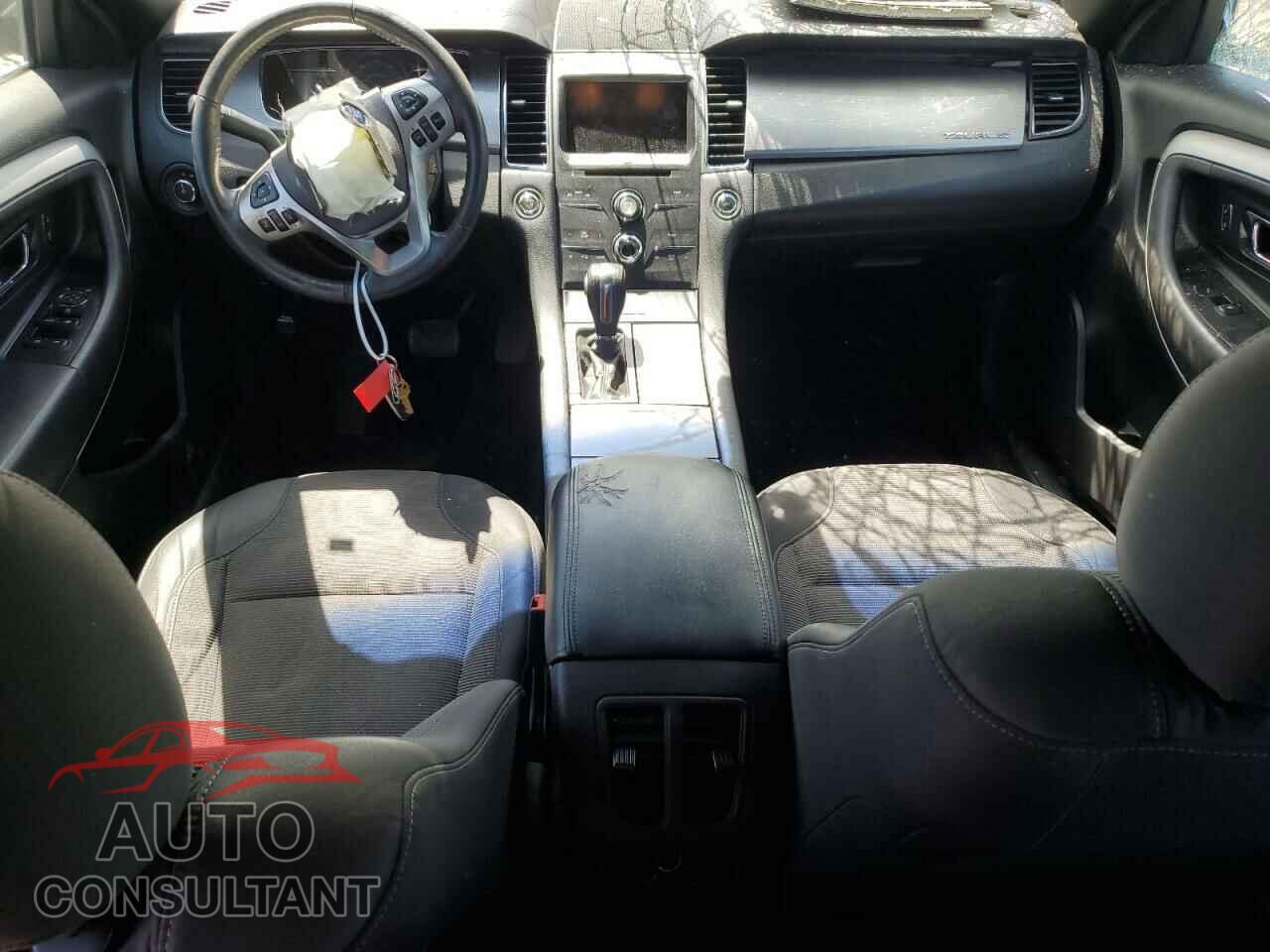 FORD TAURUS 2015 - 1FAHP2E85FG203397