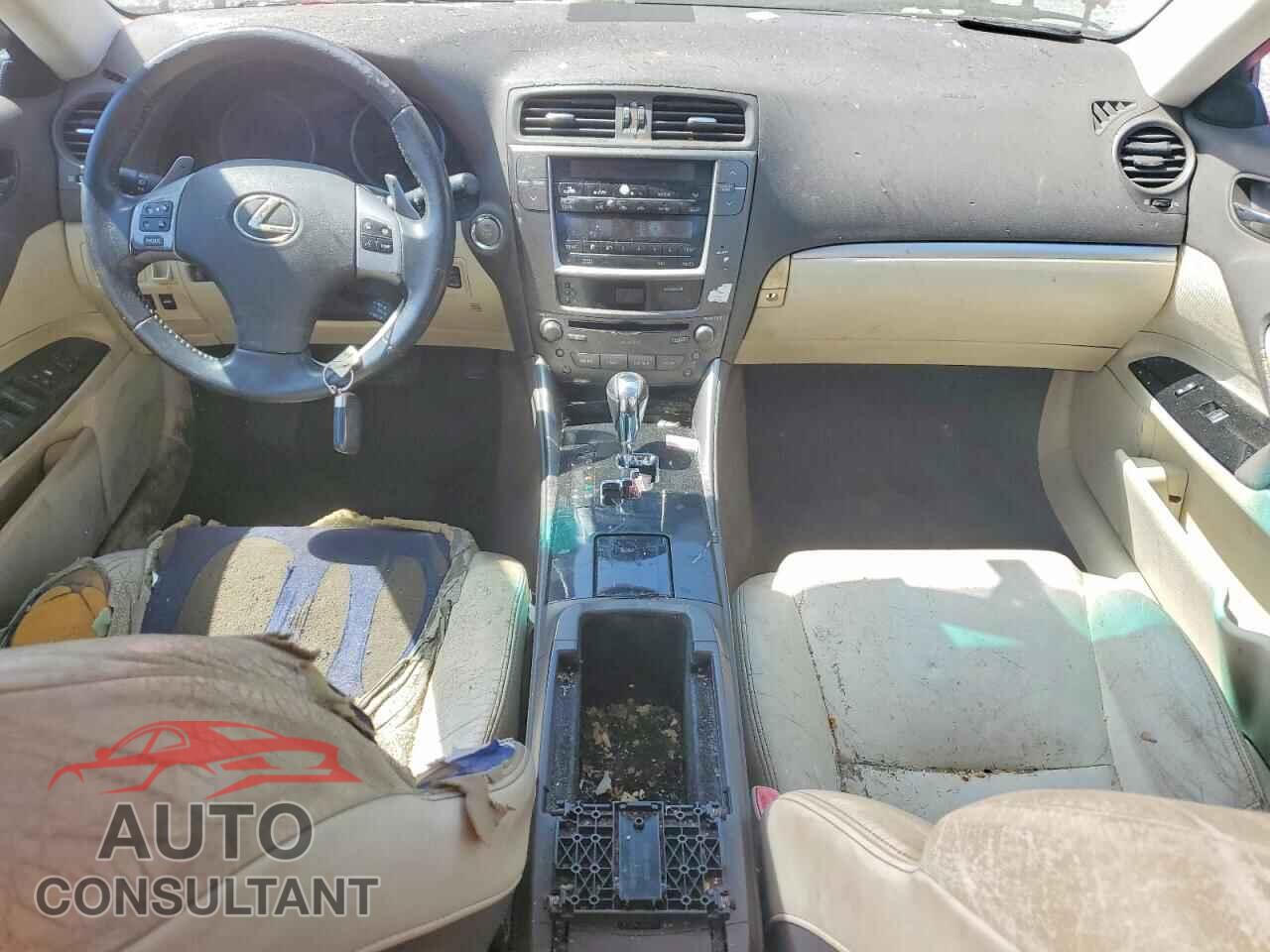 LEXUS IS 2011 - JTHBF5C24B5153552