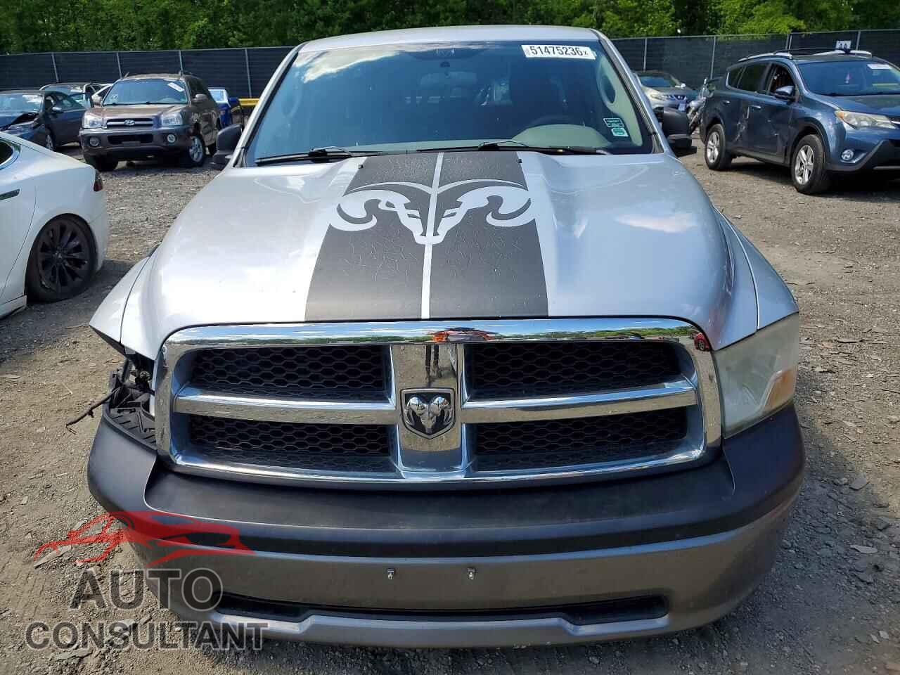 DODGE RAM 1500 2011 - 1D7RV1GP2BS585551