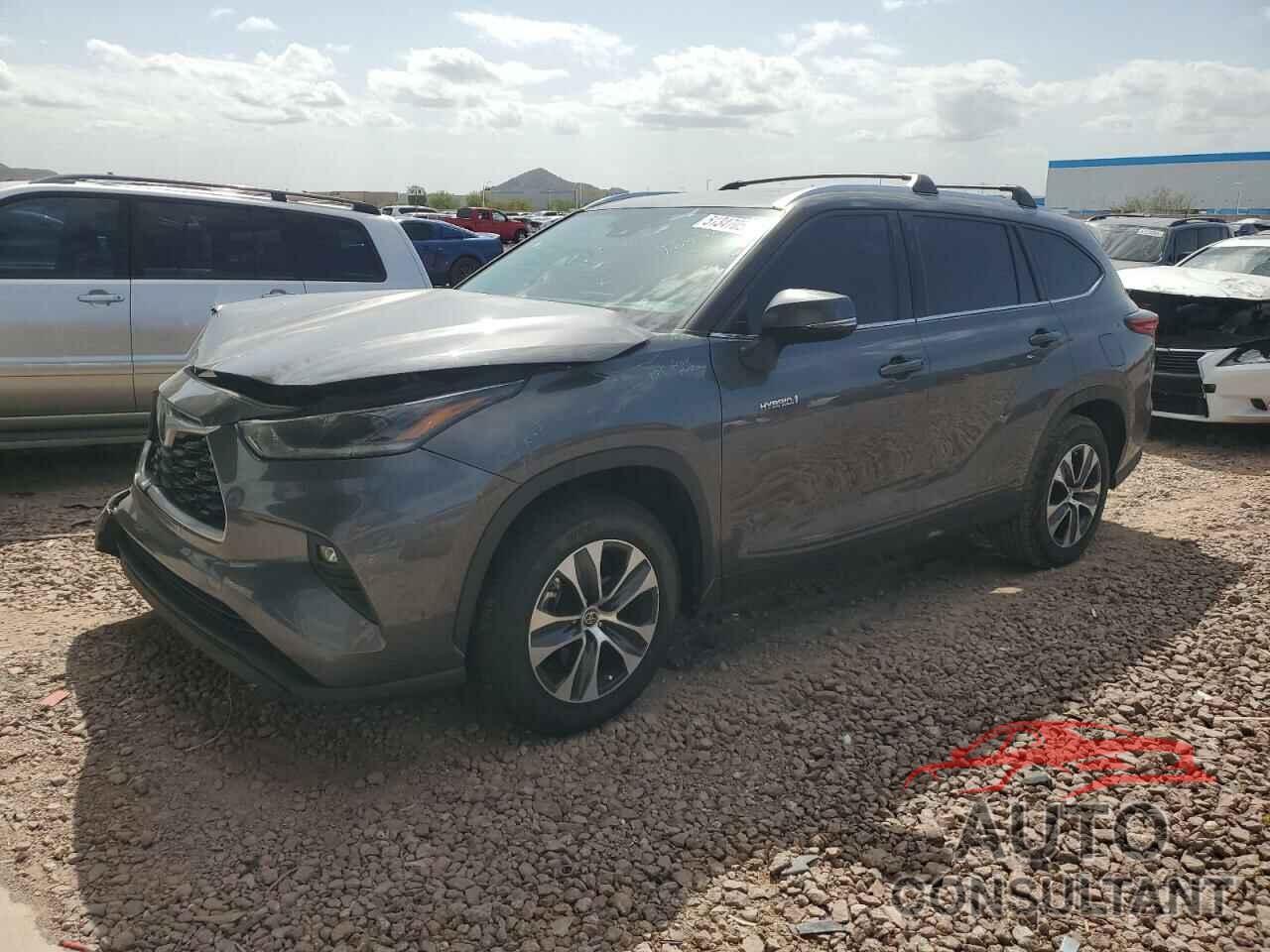 TOYOTA HIGHLANDER 2021 - 5TDGARAH3MS509586