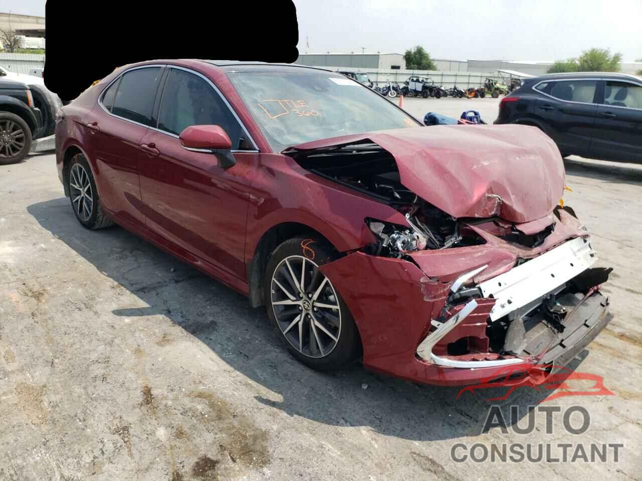 TOYOTA CAMRY 2021 - 4T1F11AK5MU562919