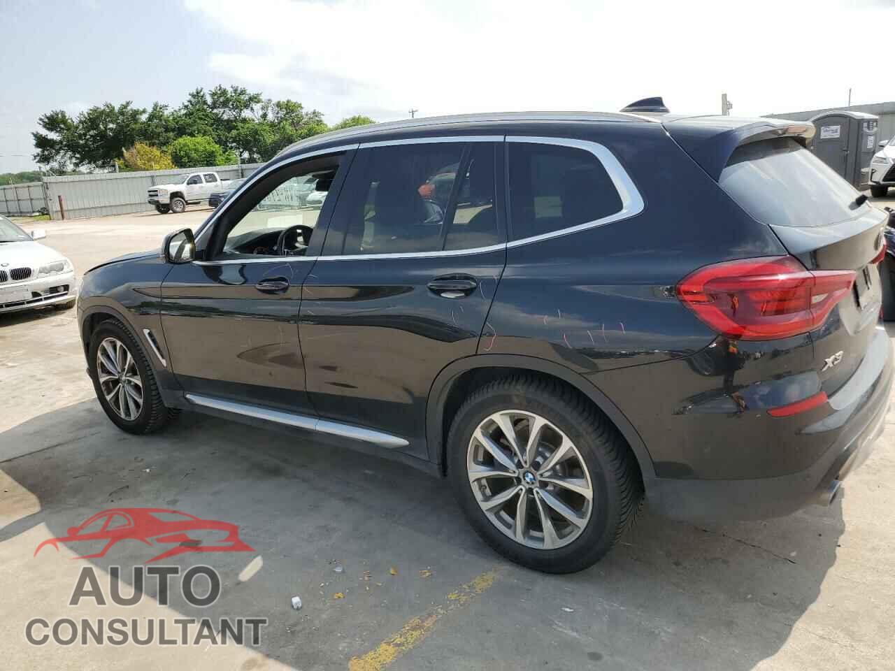BMW X3 2019 - 5UXTR7C5XKLF36640