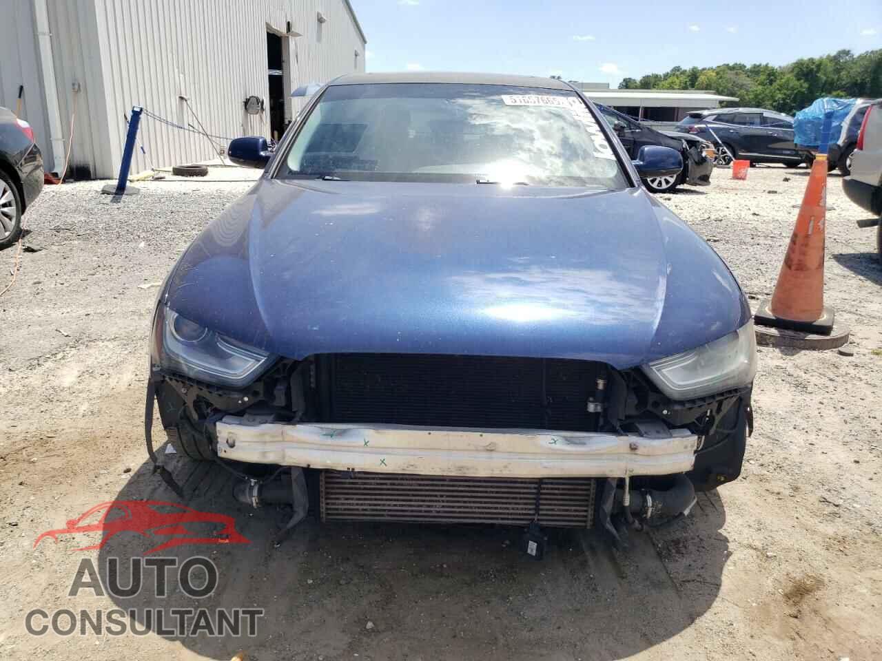 AUDI A4 2013 - WAUAFAFL3DN008965