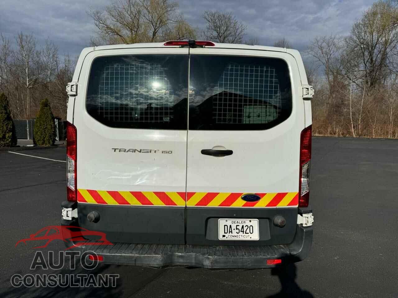 FORD TRANSIT 2015 - 1FTNE2YM3FKA13252