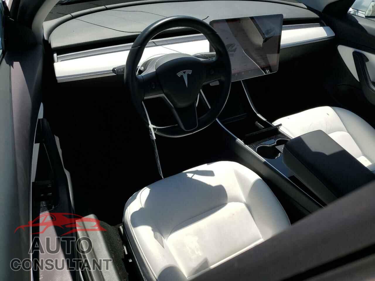 TESLA MODEL 3 2019 - 5YJ3E1EA7KF417741