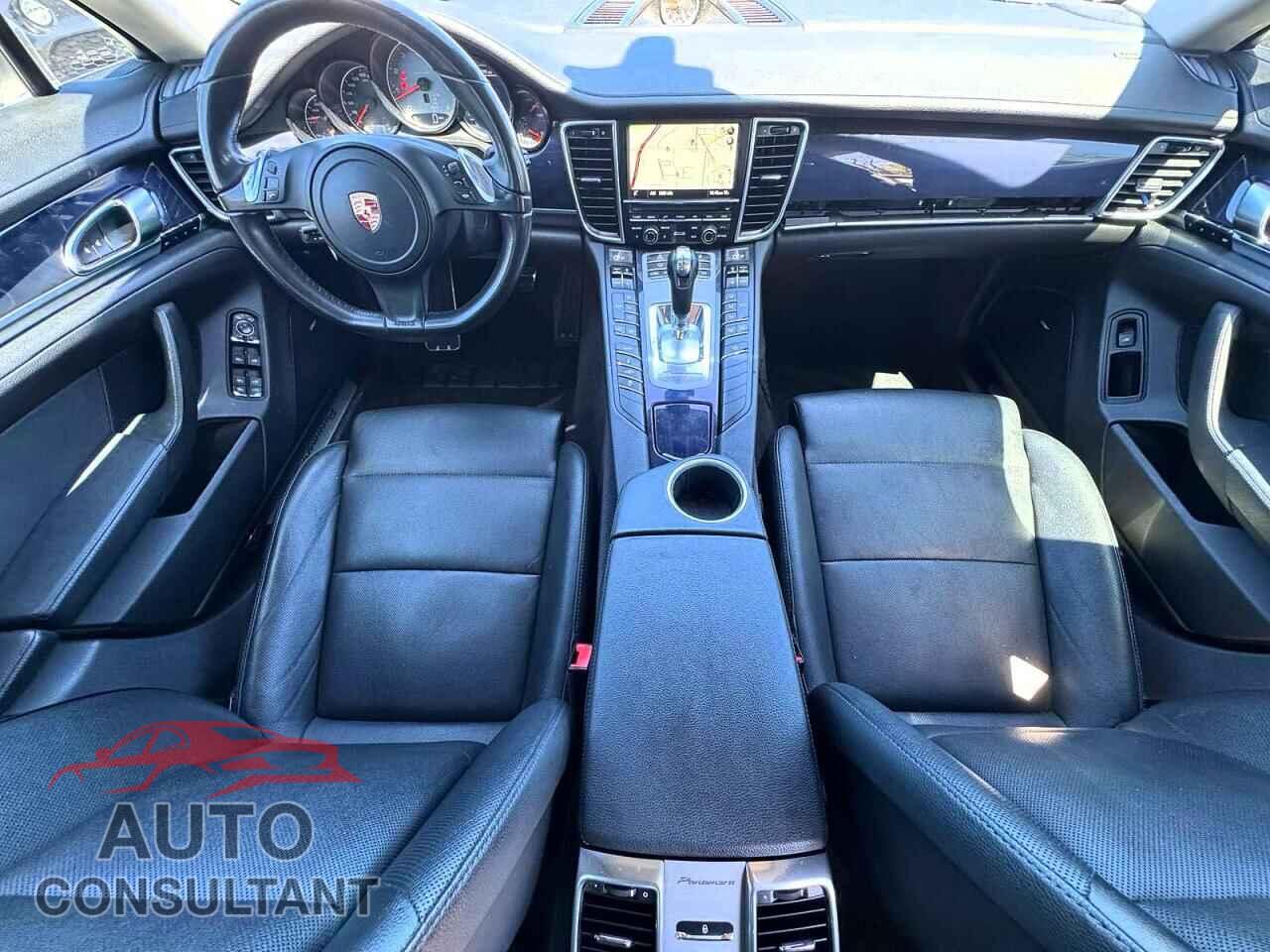 PORSCHE PANAMERA 2015 - WP0AB2A78FL050044