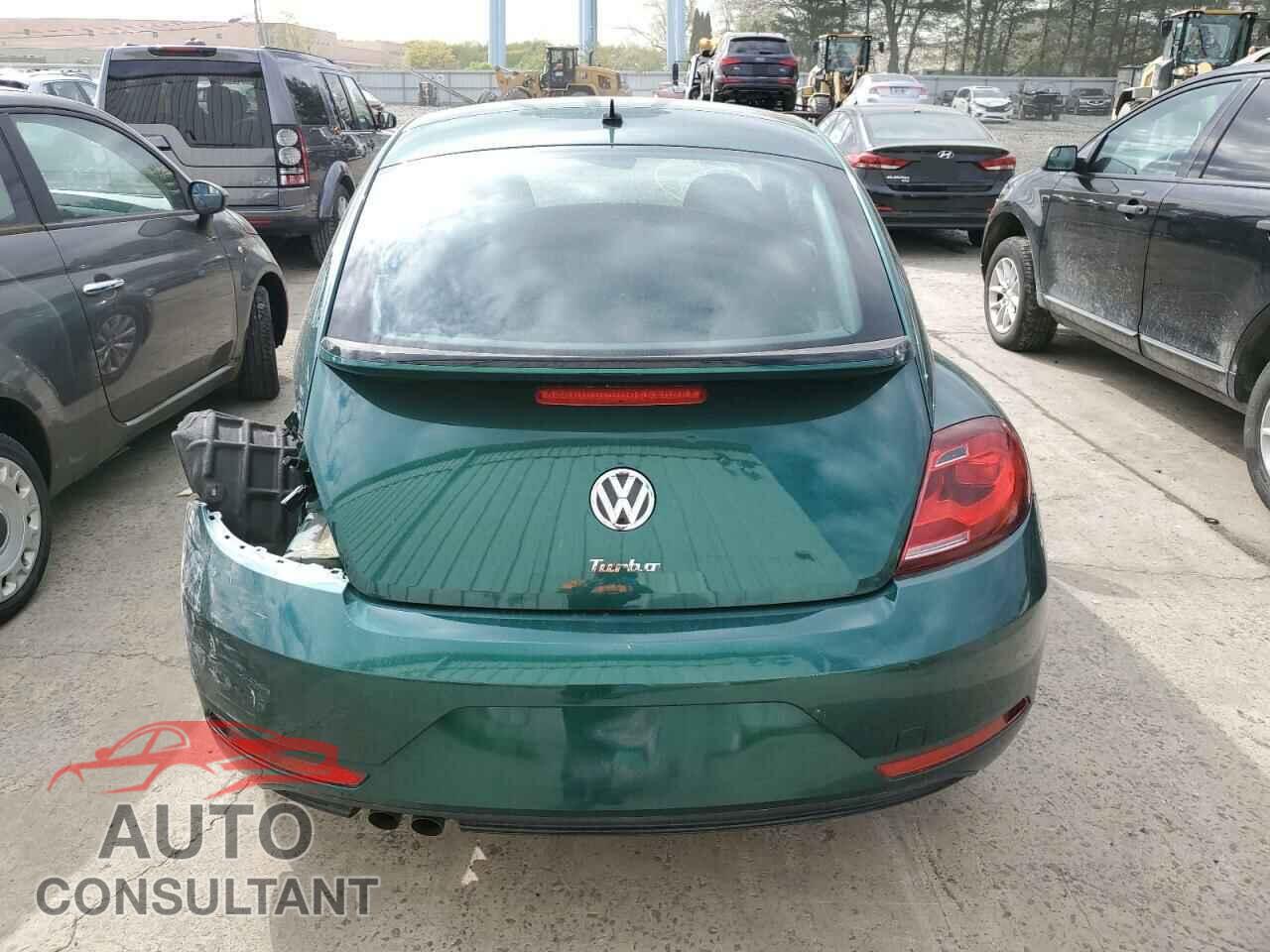 VOLKSWAGEN BEETLE 2017 - 3VWF17AT7HM616986