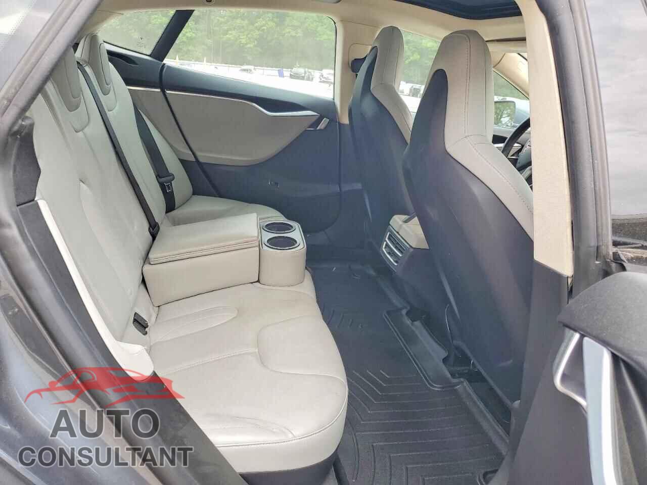 TESLA MODEL S 2013 - 5YJSA1CN0DFP19632