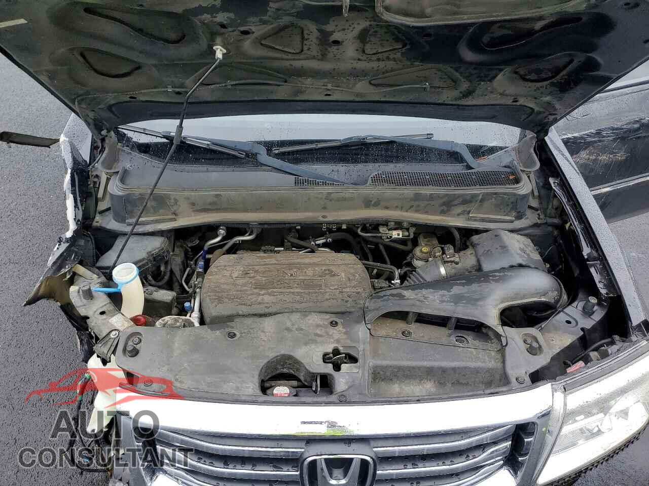 HONDA PILOT 2013 - 5FNYF3H71DB029048