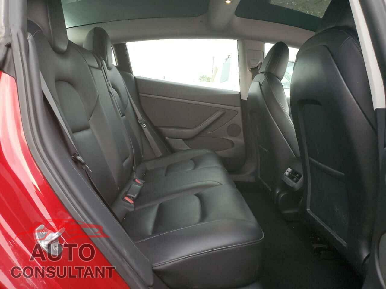 TESLA MODEL 3 2021 - 5YJ3E1EB0MF012901