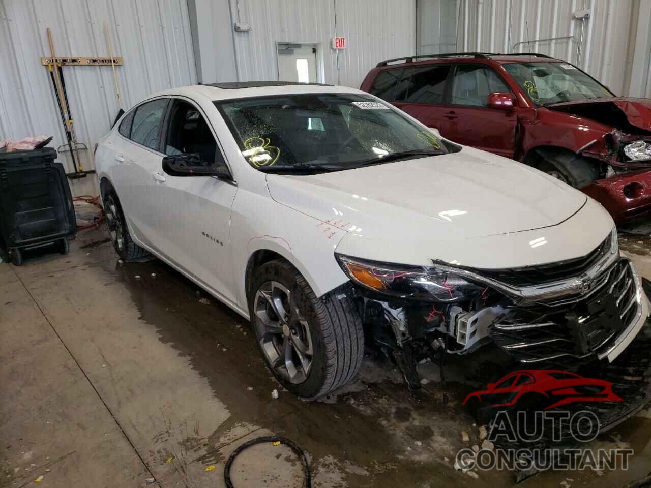 CHEVROLET MALIBU 2022 - 1G1ZD5ST7NF101307
