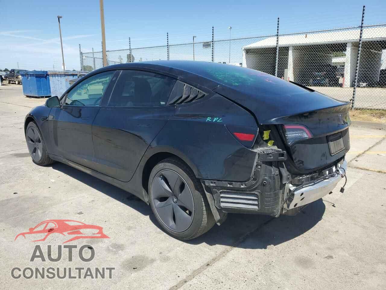 TESLA MODEL 3 2021 - 5YJ3E1EB2MF999937