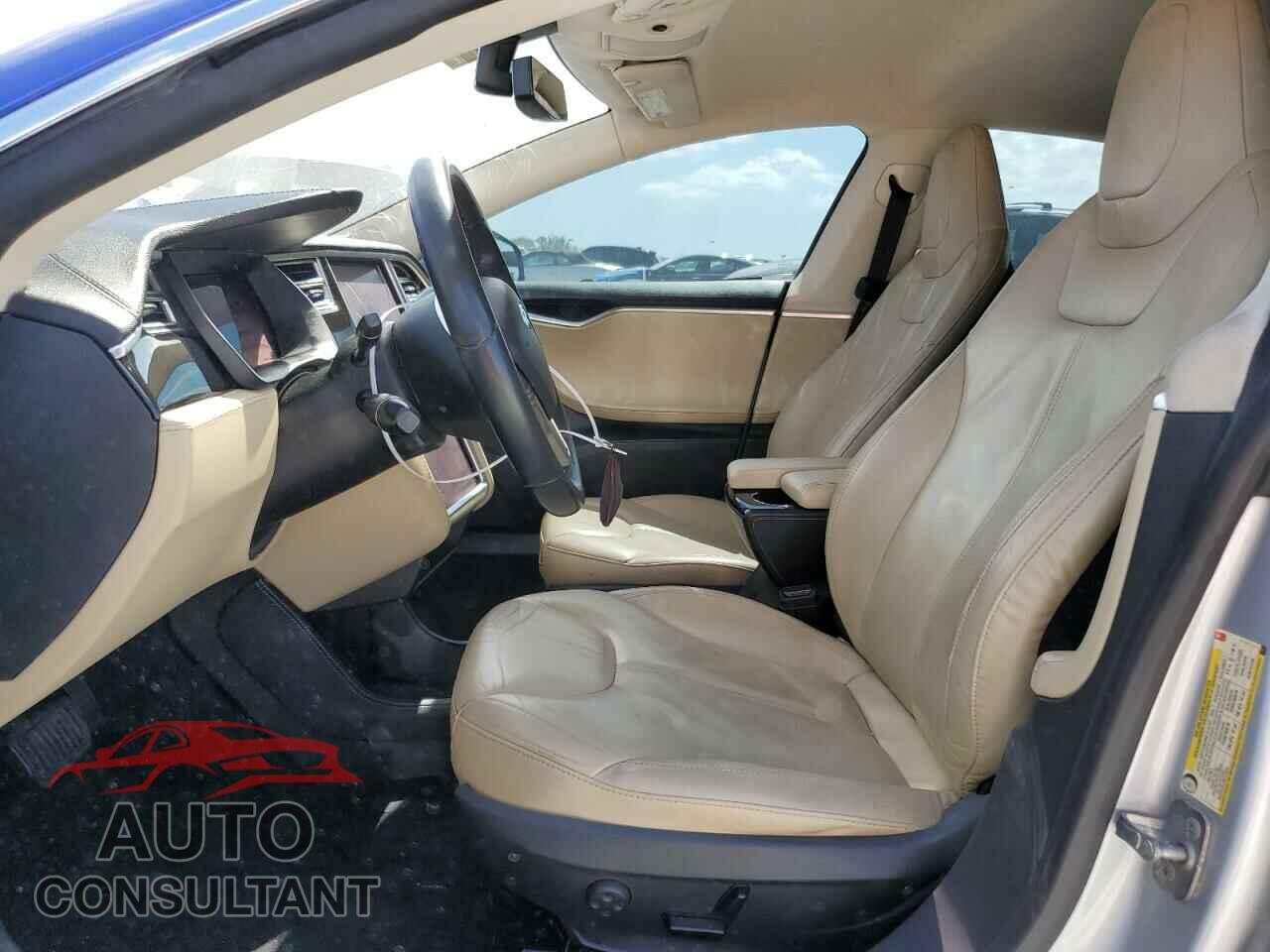 TESLA MODEL S 2014 - 5YJSA1S14EFP44162