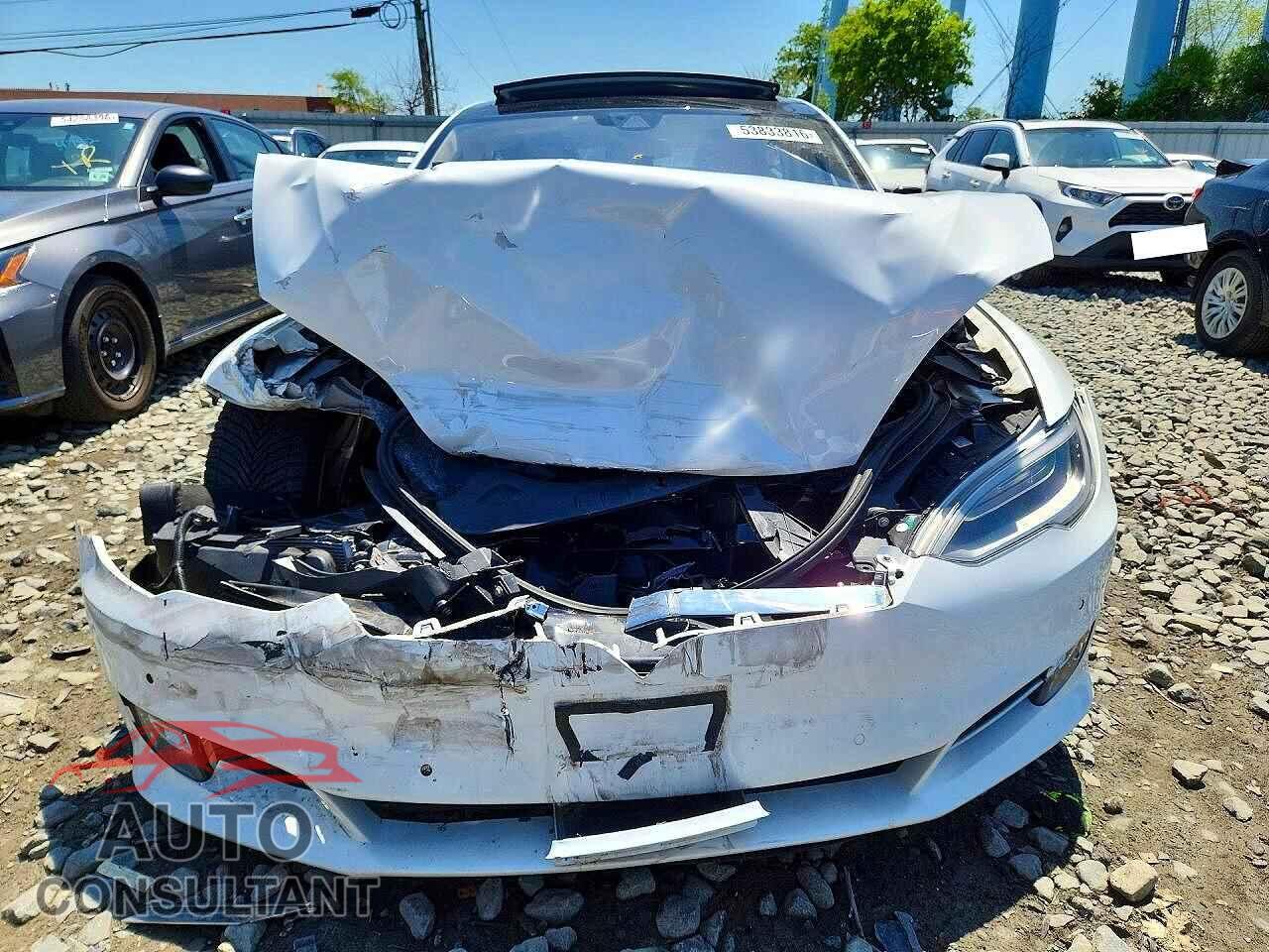 TESLA MODEL S 2016 - 5YJSA1E27GF153850