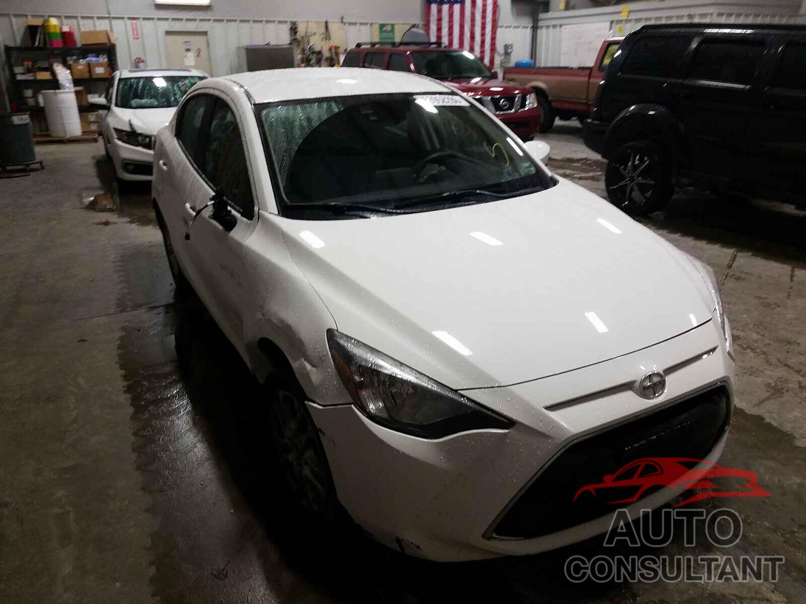 TOYOTA SCION 2016 - 3MYDLBZV2GY125697