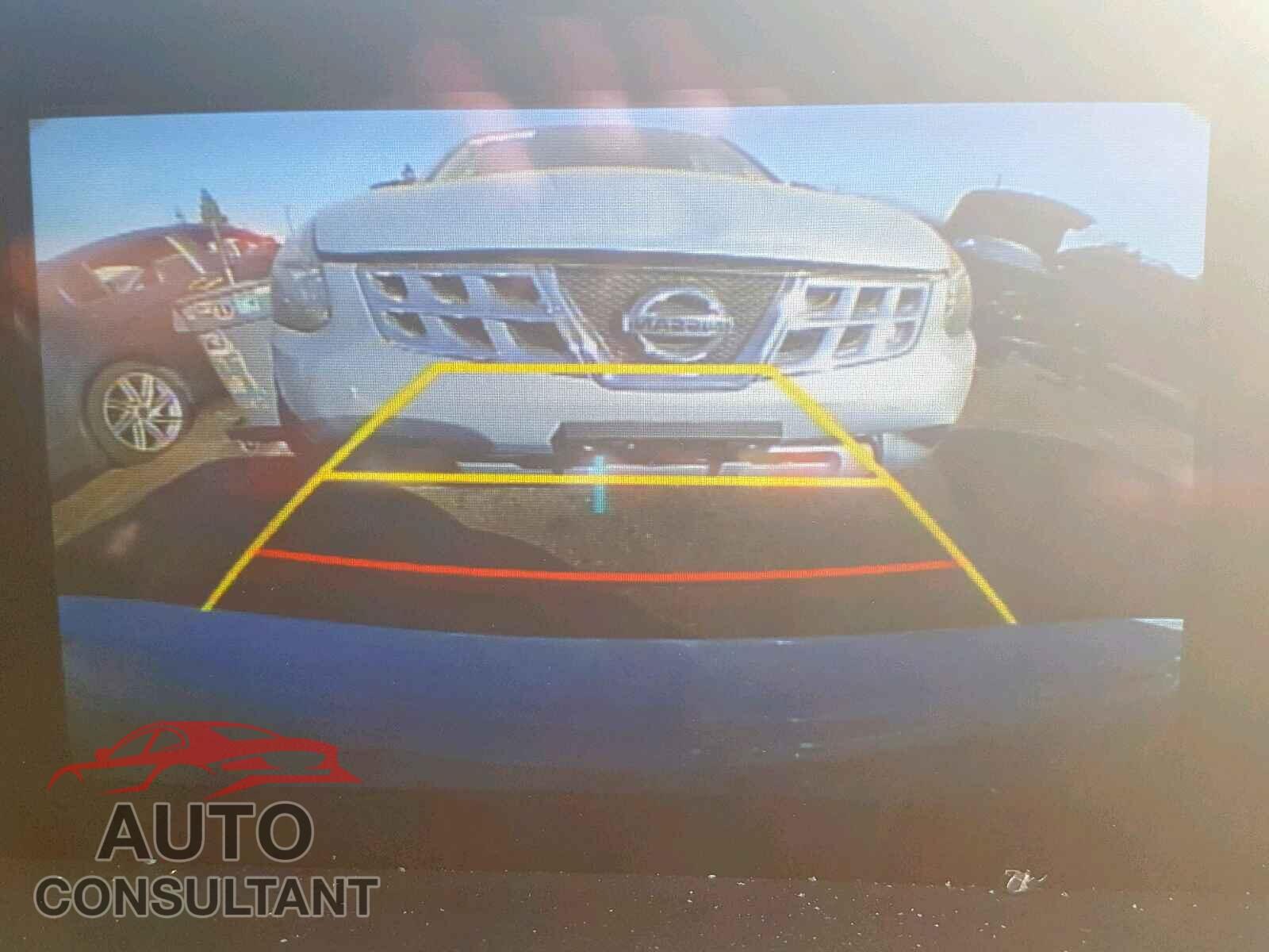 LEXUS IS 2016 - JTHBA1D29G5033517