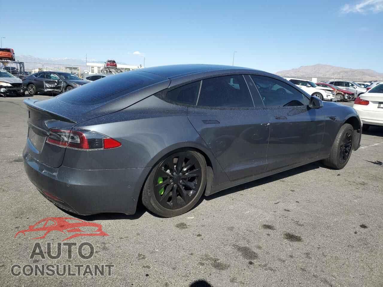 TESLA MODEL S 2017 - 5YJSA1E20HF187565