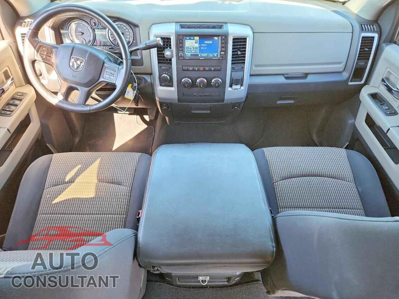 DODGE RAM 1500 2012 - 1C6RD7LT7CS188185