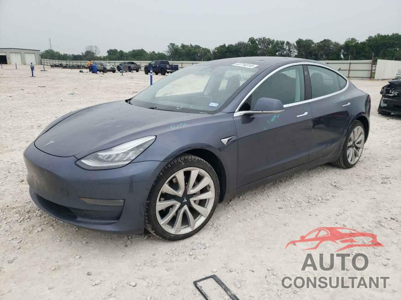 TESLA MODEL 3 2020 - 5YJ3E1EB6LF620193