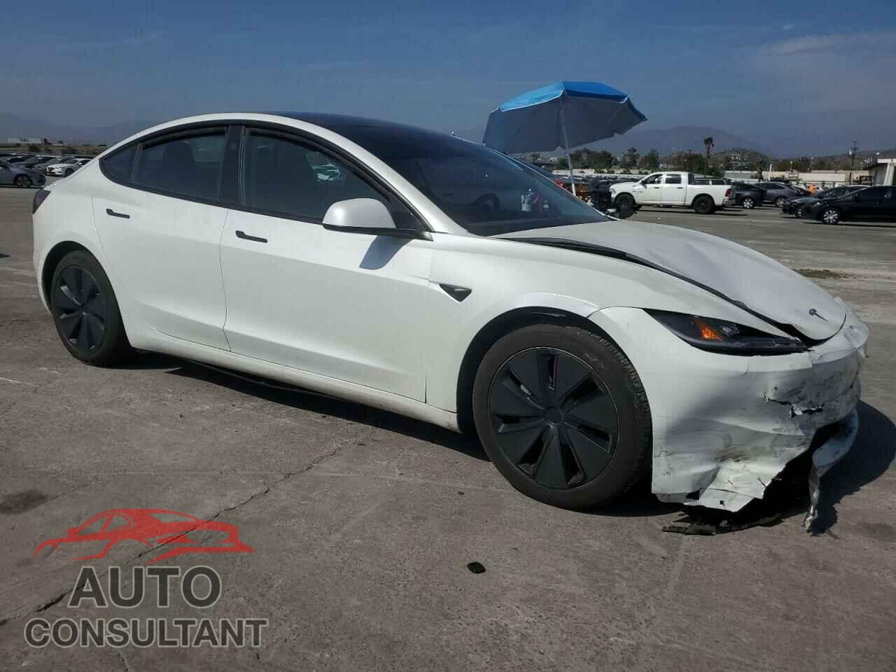 TESLA MODEL 3 2024 - 5YJ3E1EB7RF732915