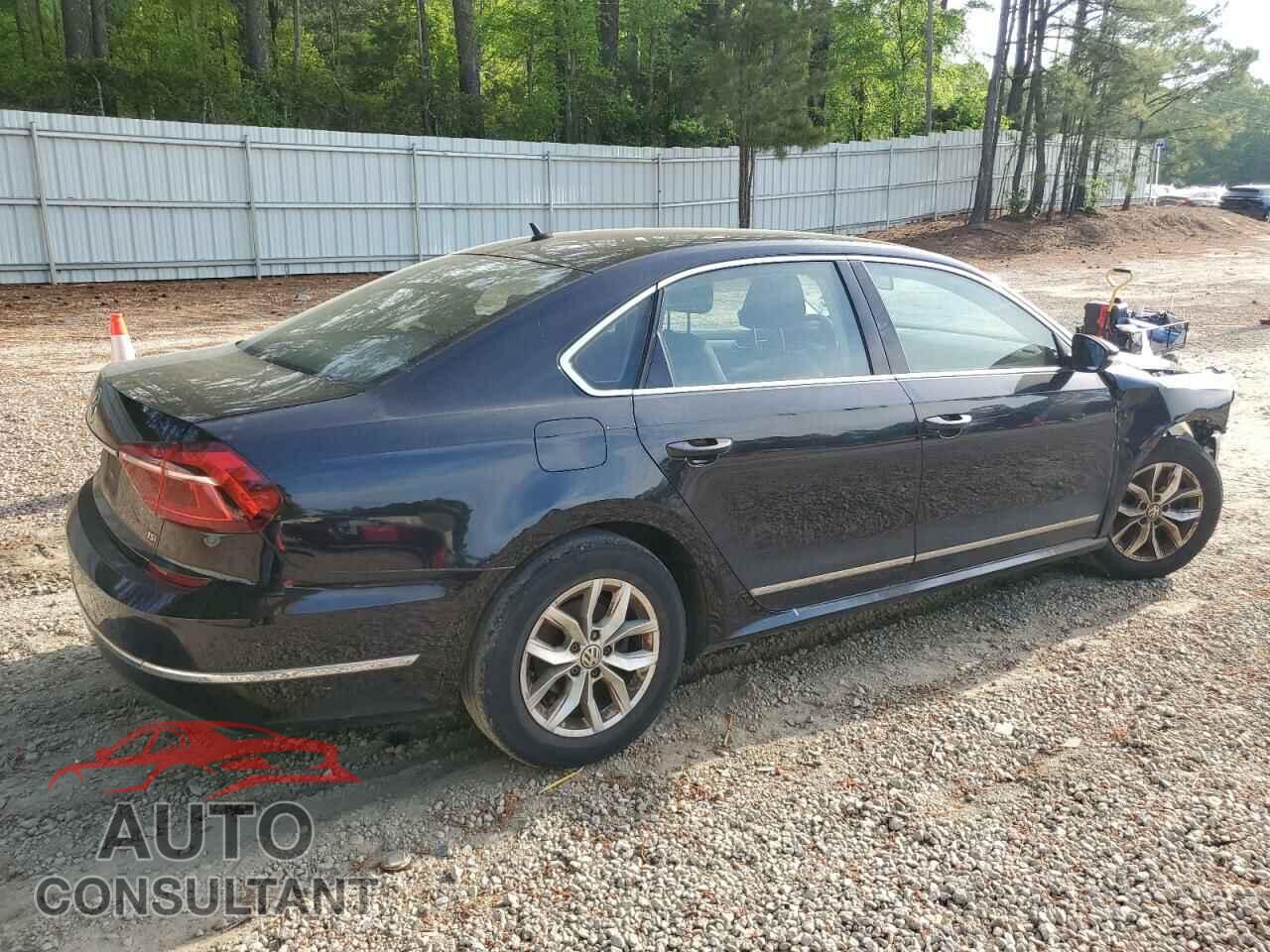 VOLKSWAGEN PASSAT 2017 - 1VWAT7A31HC007771