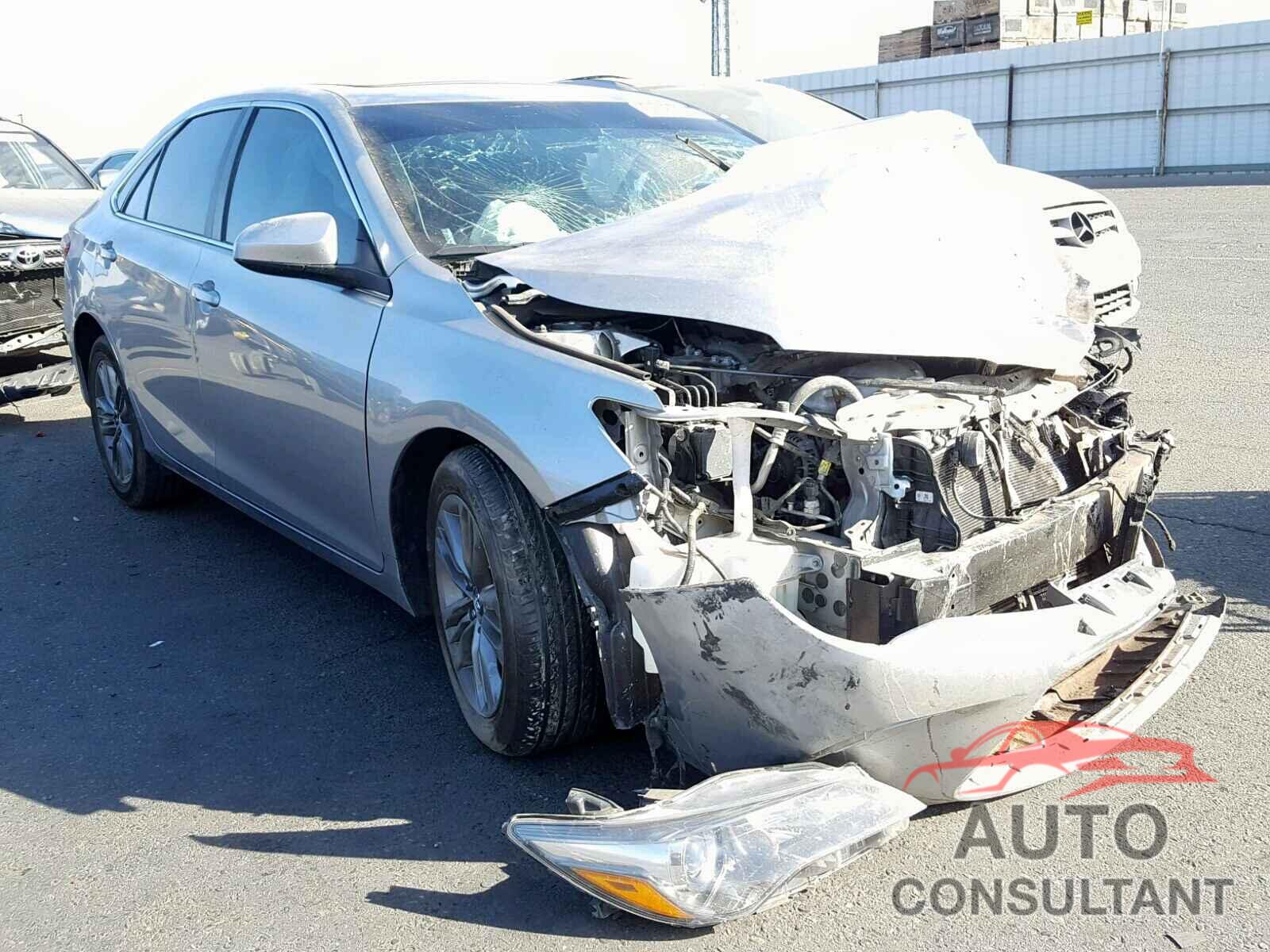 TOYOTA CAMRY 2016 - 4T1BF1FK2GU241904
