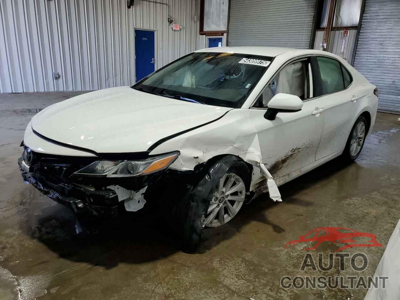 TOYOTA CAMRY 2022 - 4T1C11AK2NU074791