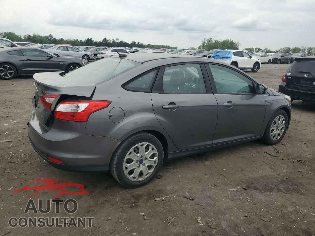 FORD FOCUS 2012 - 1FAHP3F28CL353216