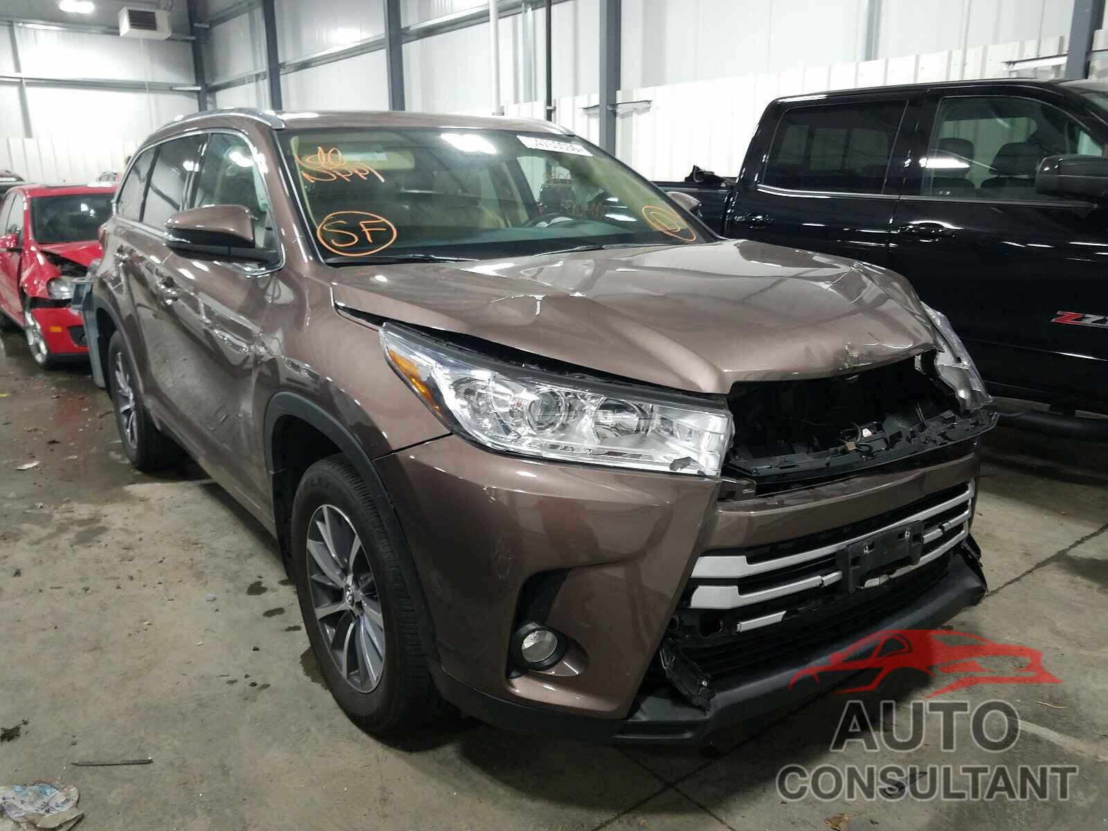TOYOTA HIGHLANDER 2017 - 5TDJZRFH2HS377403