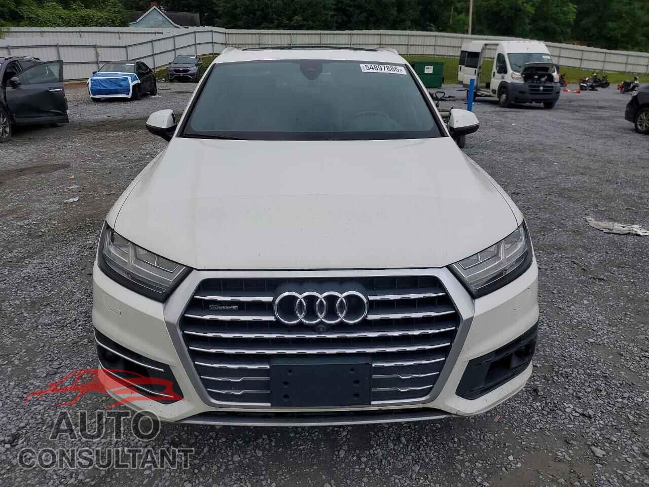 AUDI Q7 2017 - WA1VAAF78HD015230