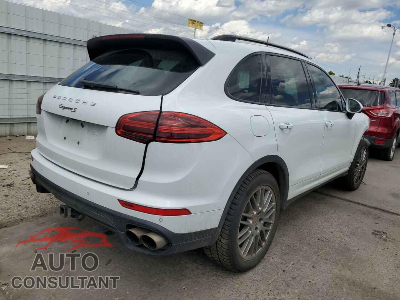 PORSCHE CAYENNE 2016 - WP1AB2A2XGLA93689