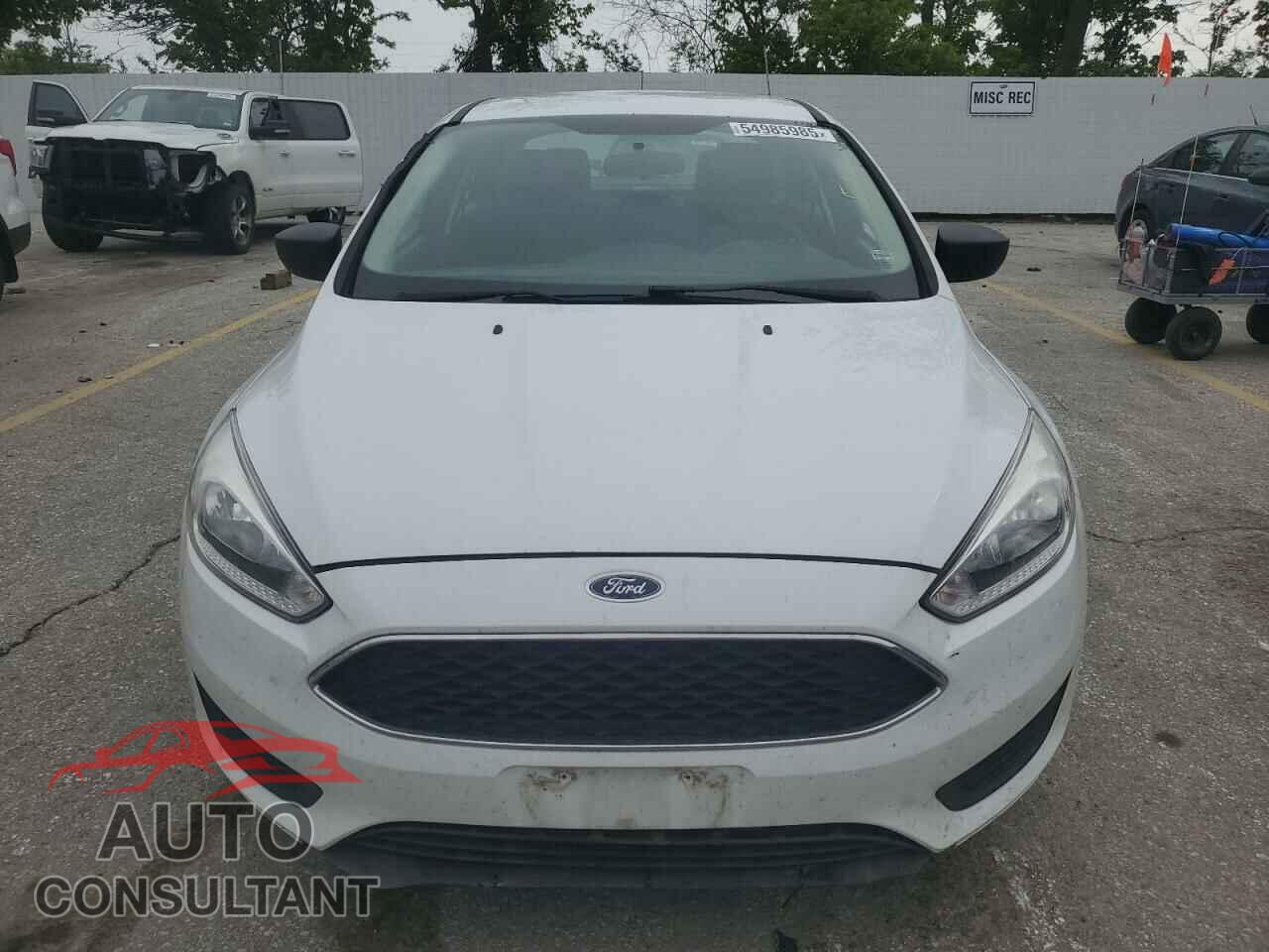 FORD FOCUS 2017 - 1FADP3E28HL270909
