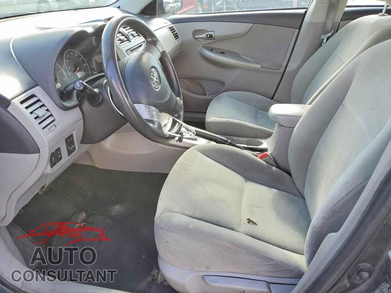 TOYOTA COROLLA 2013 - 2T1BU4EE2DC028340