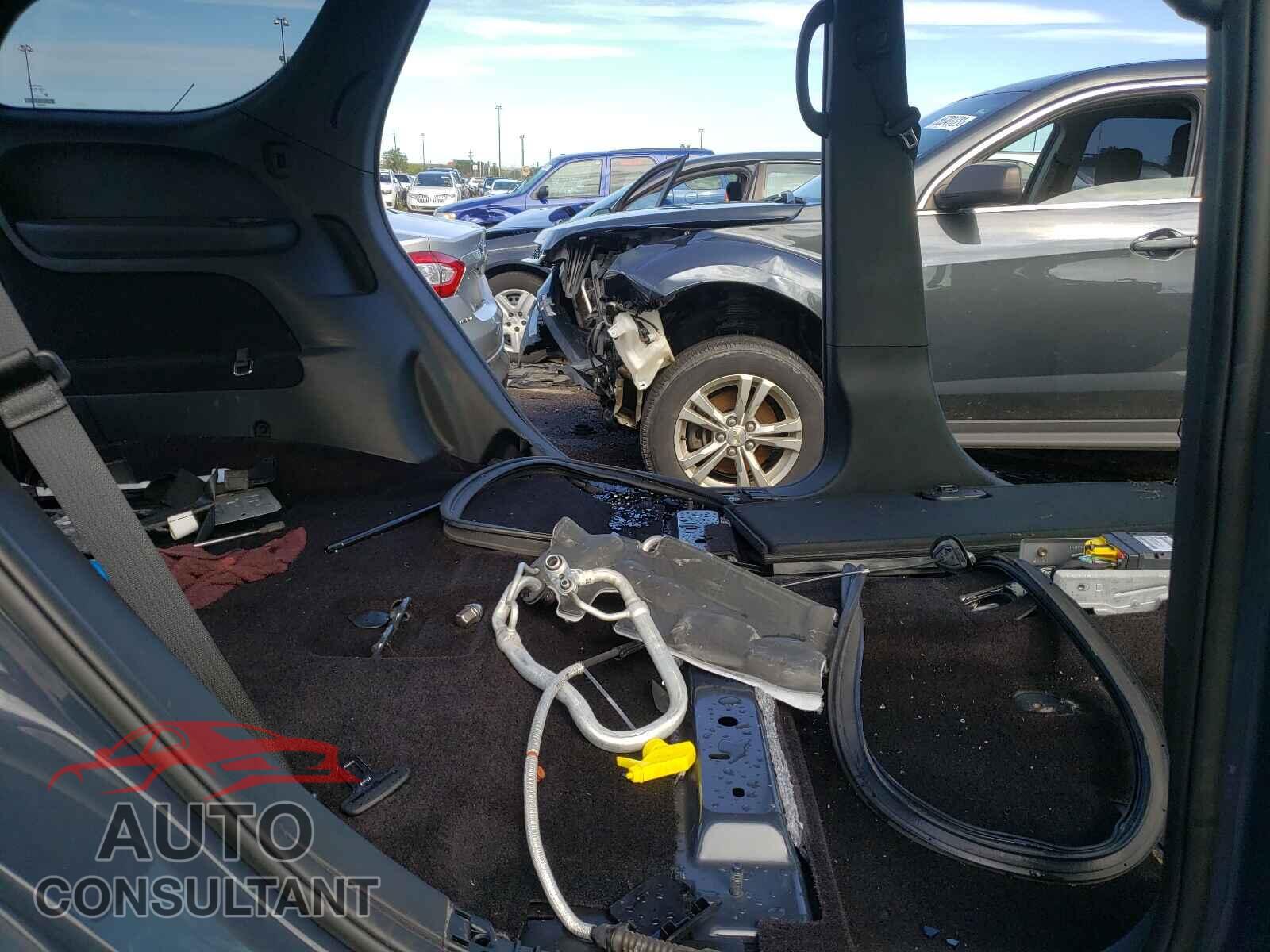 DODGE DURANGO 2018 - 1C4RDJDG8JC271557