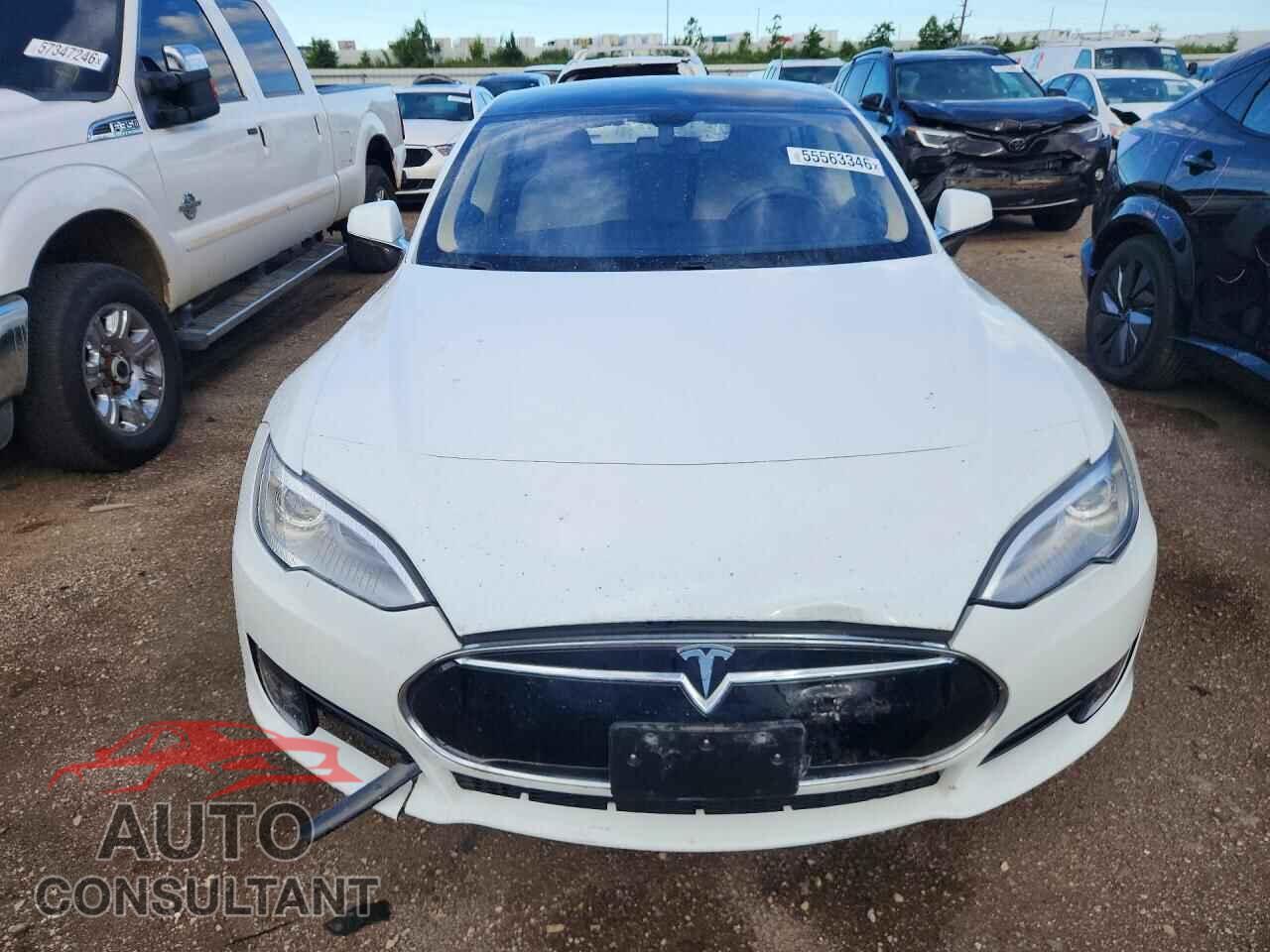 TESLA MODEL S 2014 - 5YJSA1H15EFP45747