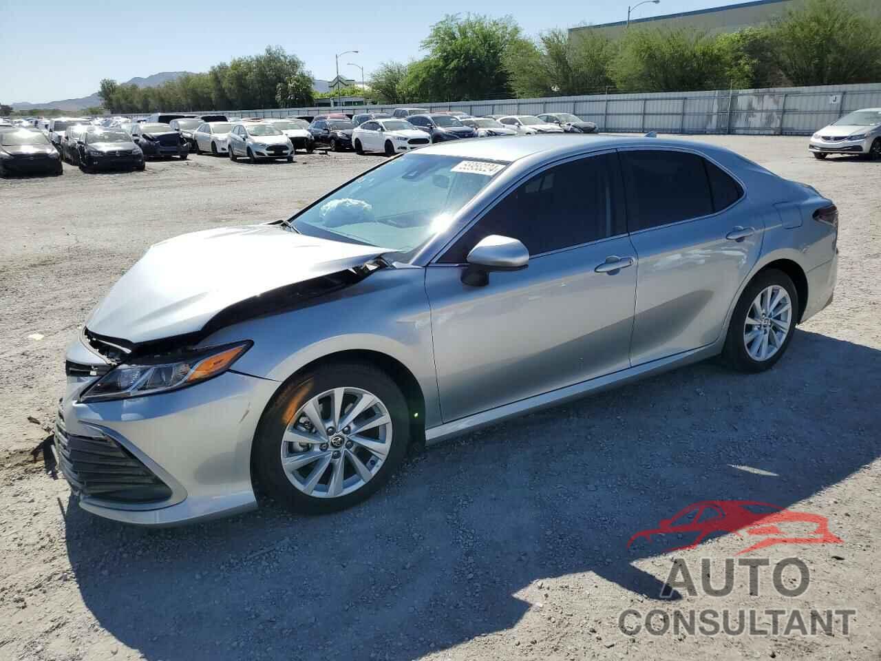 TOYOTA CAMRY 2022 - 4T1C11AK9NU691248