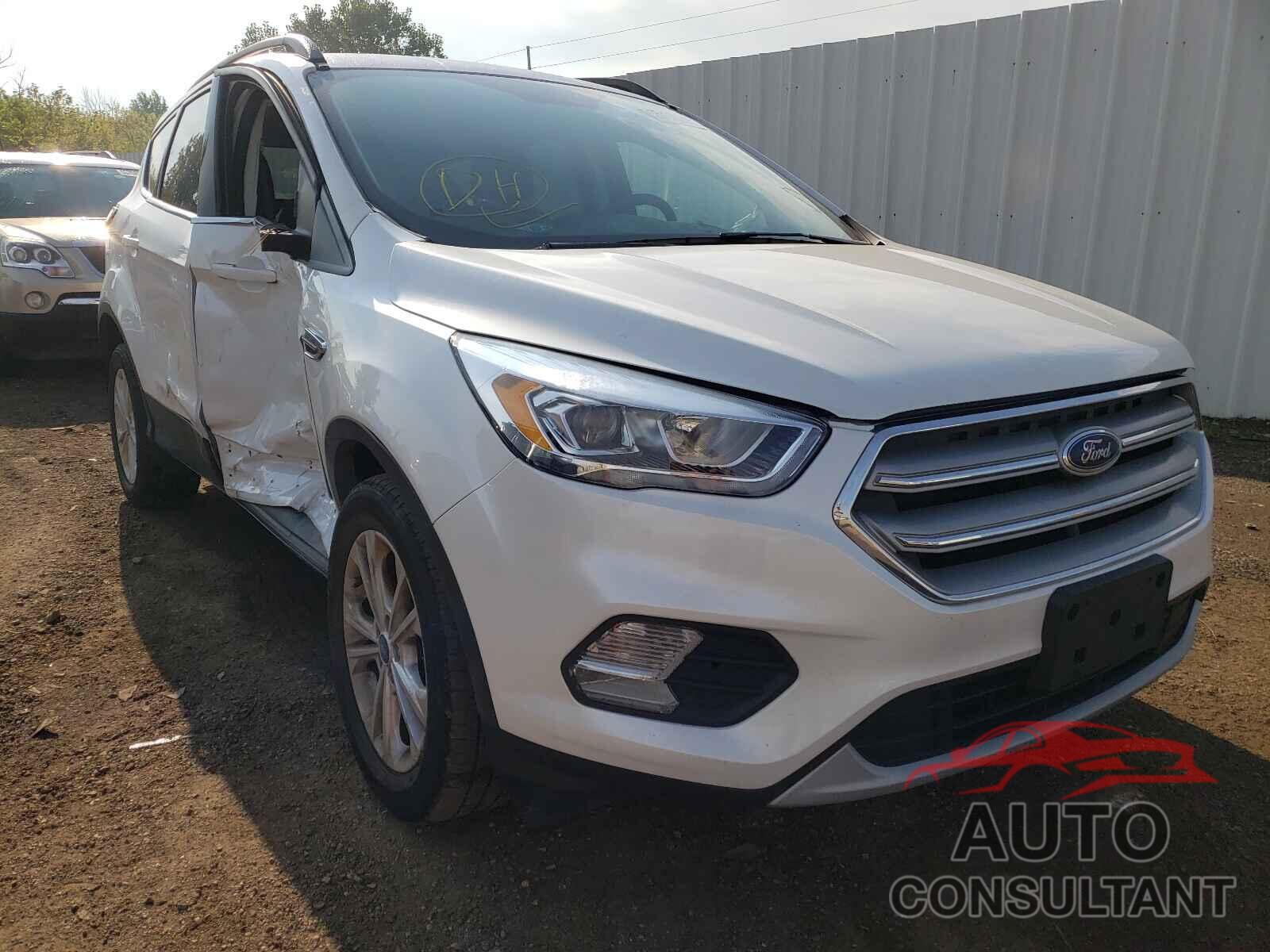 FORD ESCAPE 2017 - 1FMCU9GD2HUD51989