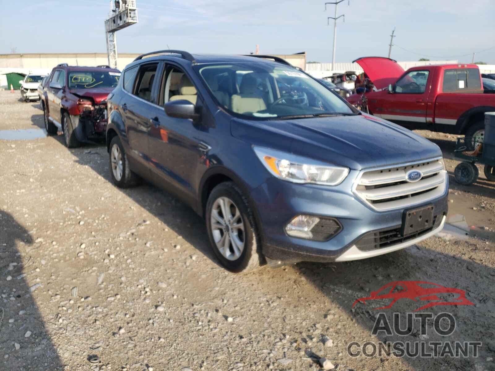FORD ESCAPE 2018 - 1FMCU0GDXJUA11717
