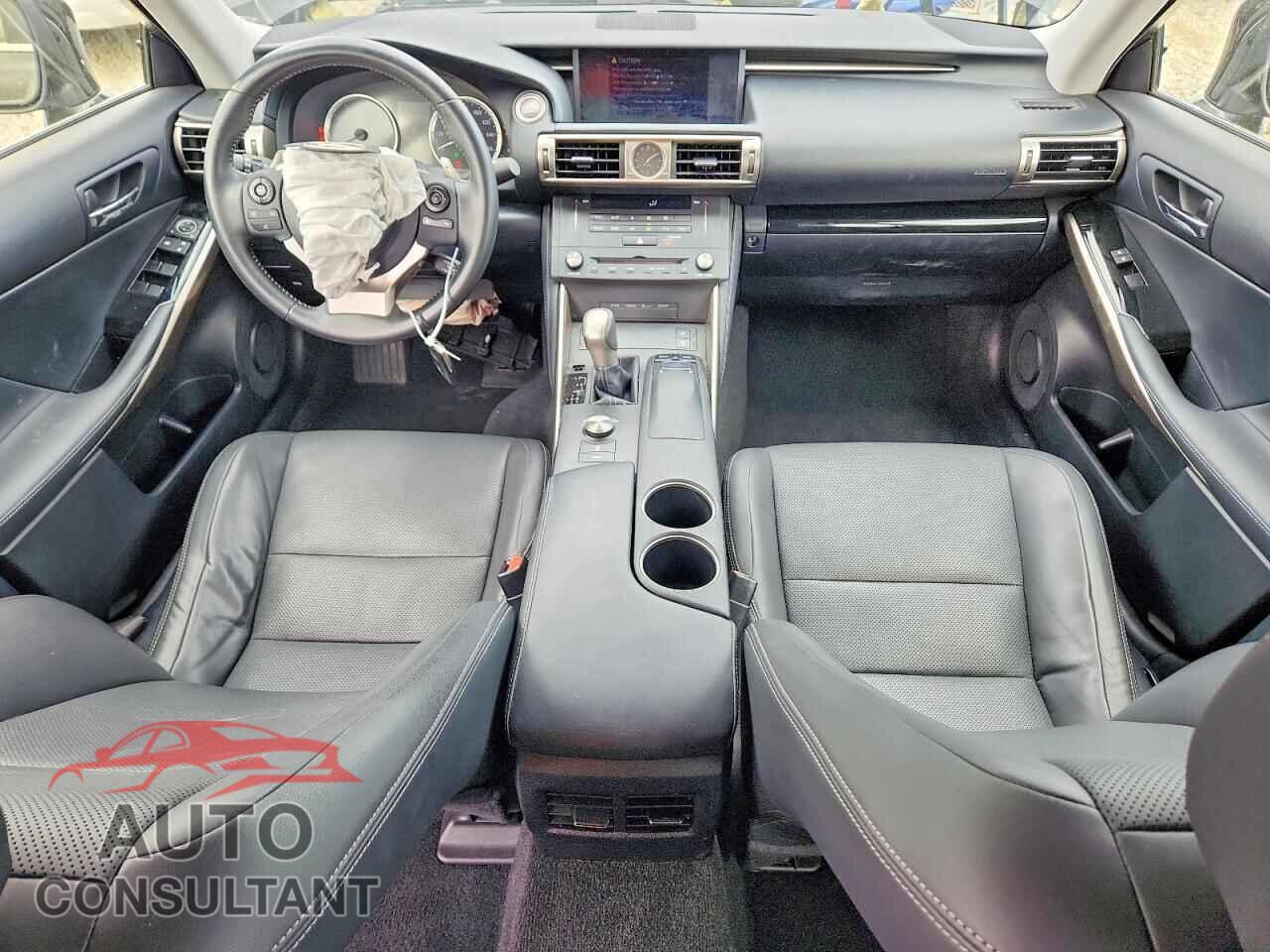 LEXUS IS 2015 - JTHCF1D22F5017678
