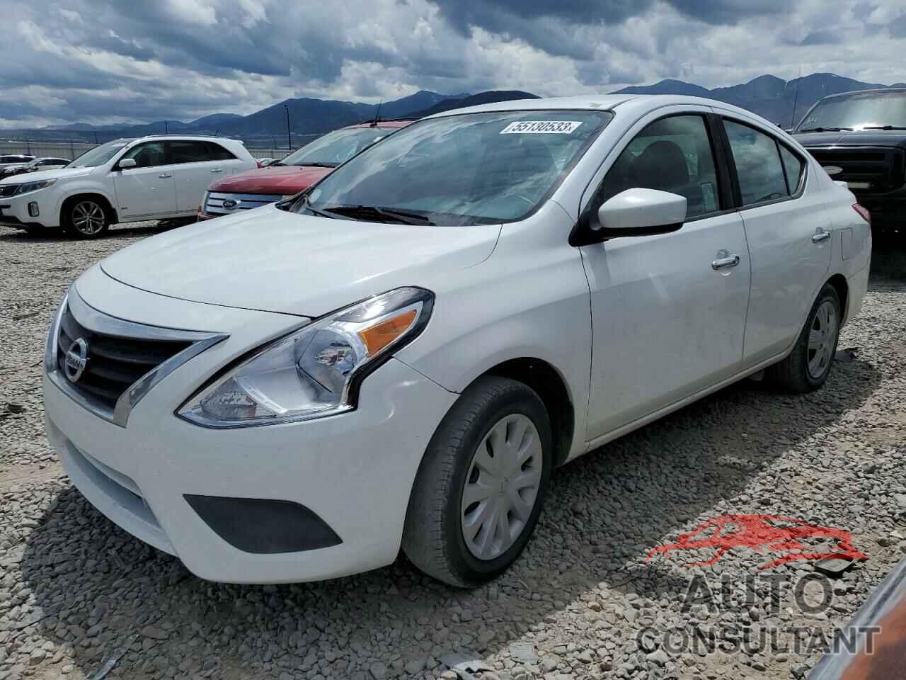 NISSAN VERSA 2017 - 3N1CN7AP9HL839214