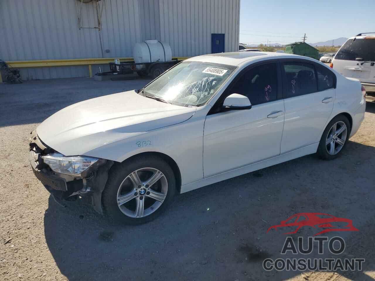 BMW 3 SERIES 2013 - WBA3C1G51DNR47551