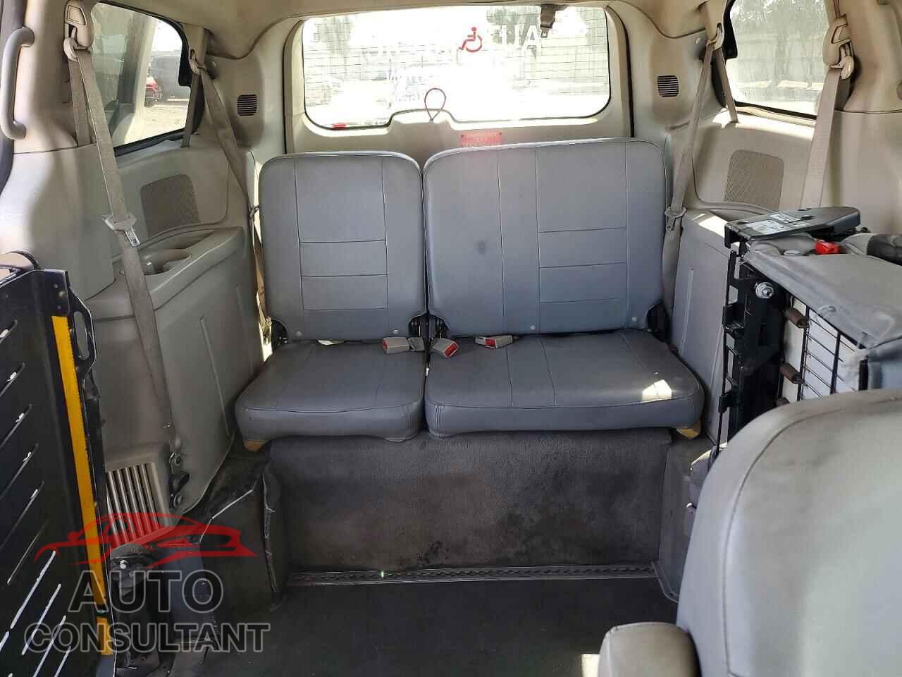 DODGE CARAVAN 2011 - 2D4RN4DG4BR778997