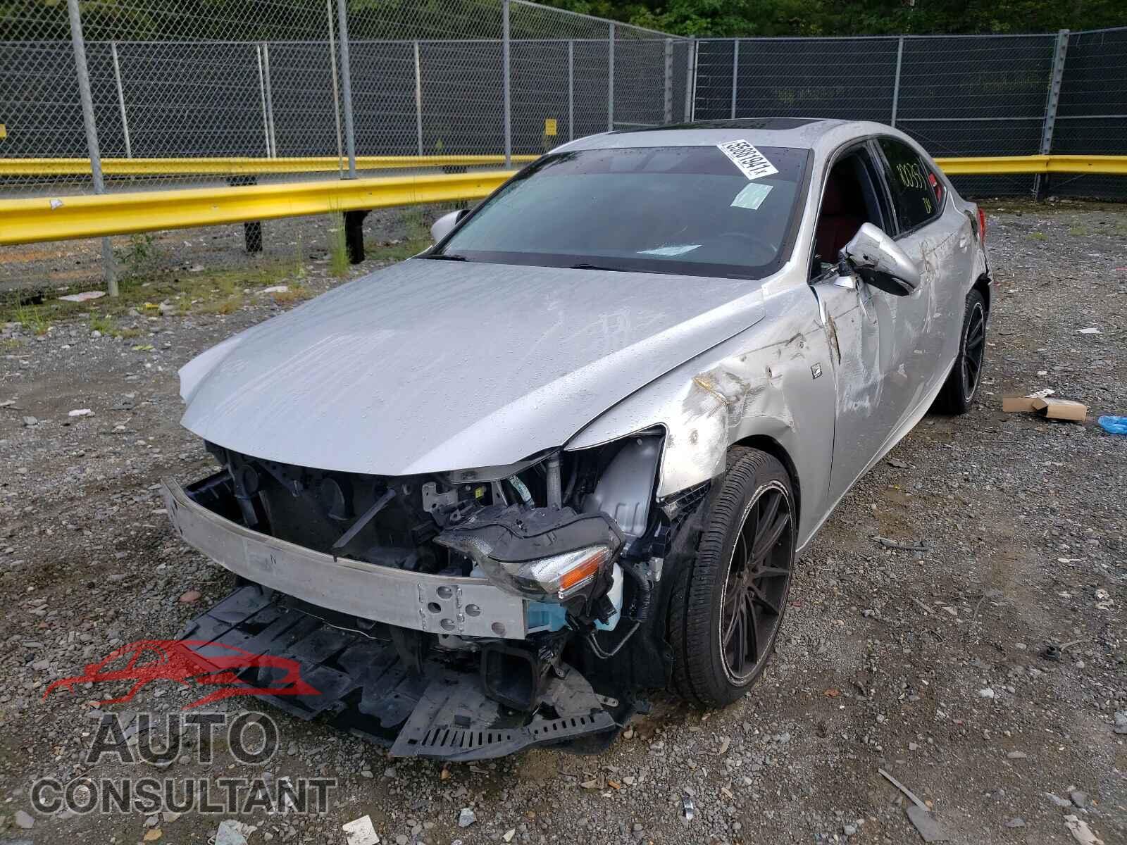 LEXUS IS 2014 - JTHBE1D20E5011603