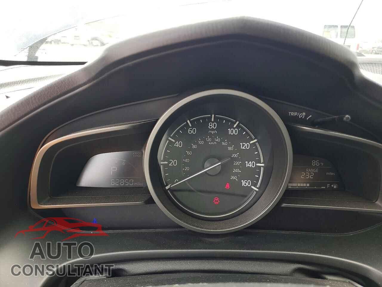 MAZDA 3 2018 - 3MZBN1V3XJM257987