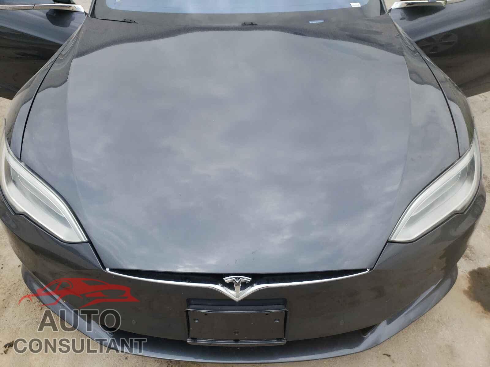 TESLA MODEL S 2018 - 5YJSA1E29JF262415